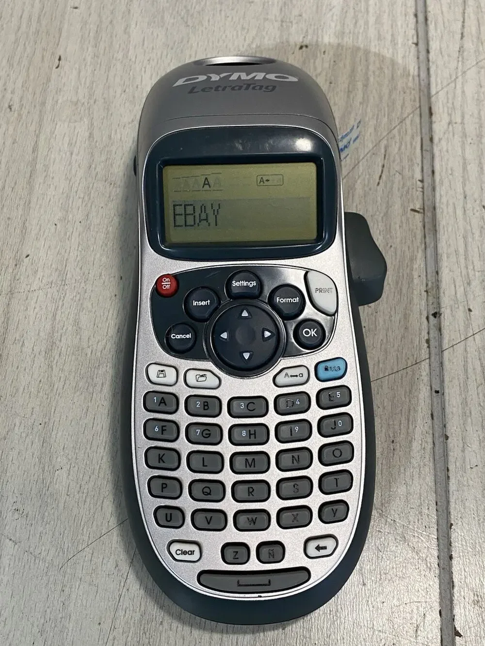 DYMO LetraTag LT-100H Battery Powered Handheld Label Maker - Works Great